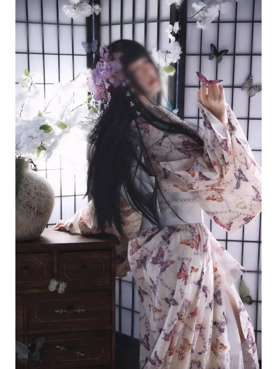 전통 일본식 기모노 의상 벚꽃 사진 촬영 빈티지 스타일 - Vintage Fashion Photography 리뷰 및 가격