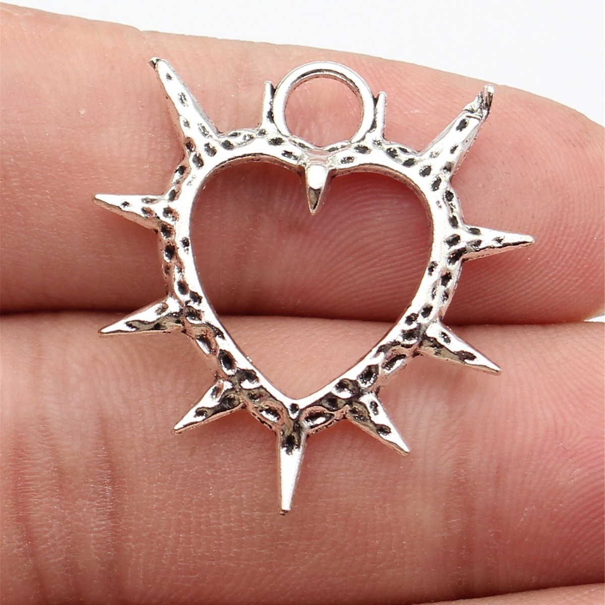 20개 30x29mm(1.18x1.14인치) 앤틱 실버 - Vintage Fashion Jewelry 리뷰 및 가격